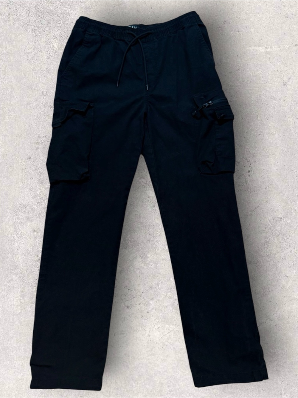 H&M Men's Black Cargo Pants W Drawstring Waist Size S